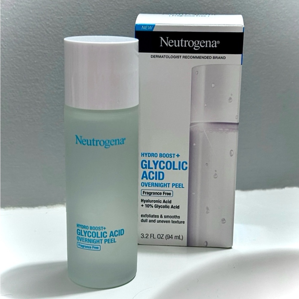 Neutrogena Hydro Boost Glycolic Acid Overnight Peel - NIB